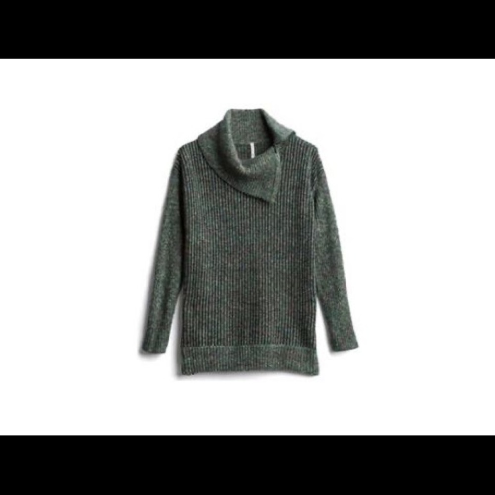 Leo & Nicole Tamra Cowl Neck